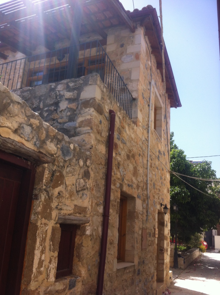 Traditional stonebuilt house in the heart of Adele village_SOLD