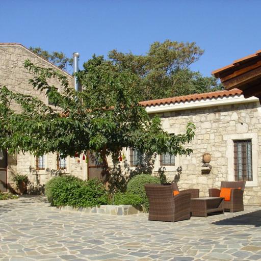 Traditioneel stenen huis 236 m²