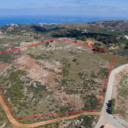 Plot of land in the village of Somata, Rethymnon.