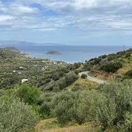 Twee vrijstaande huizen te koop in de wijde omgeving van Rethymnon