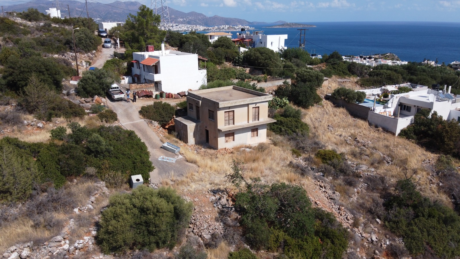 2 onvoltooide appartementen in Agios Nikolaos in de omgeving van Ammoudara.
