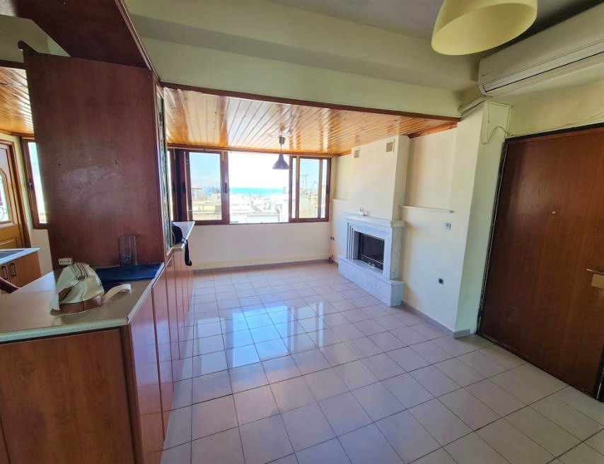 Penthouse van 55 m² met Panoramisch Uitzicht op Marina Zeas, Piraeus