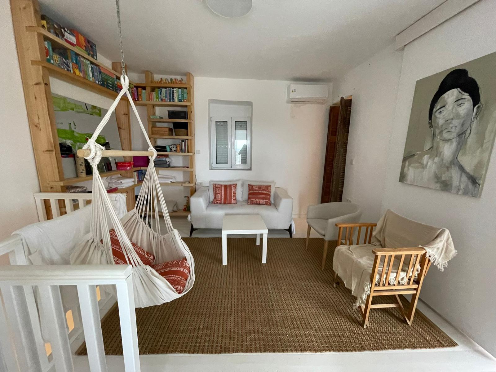 In the heart of the traditional seaside village of Kalo Chorio, in Agios Nikolaos, a superbly renovated house of 160 sq m on two floors.