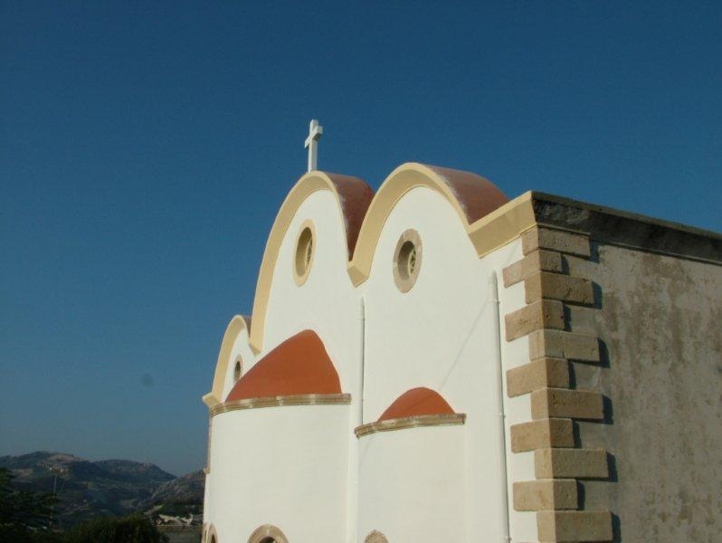 Εξωτερική ανακαίνιση.