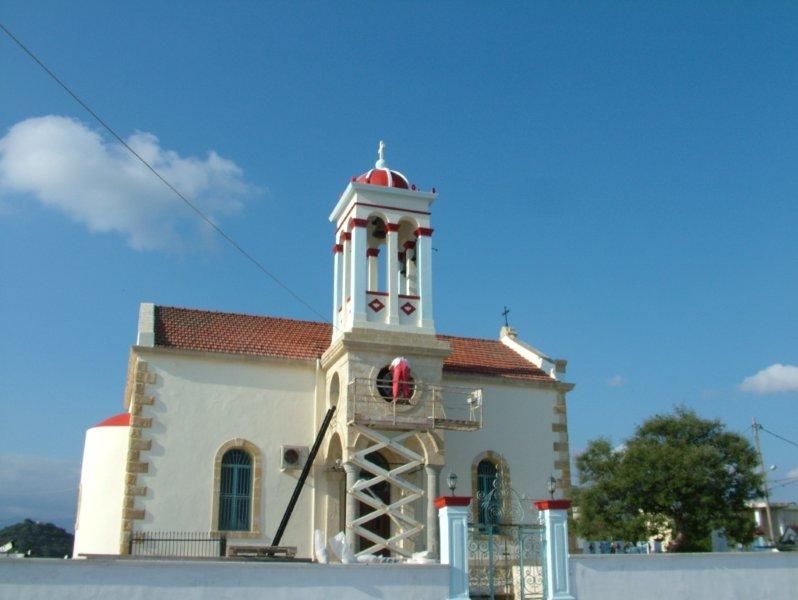 Καθαρισμός πέτρας , εξωτερική ανακαίνιση, επισκευή, ενίσχυση, καμπαναριού.