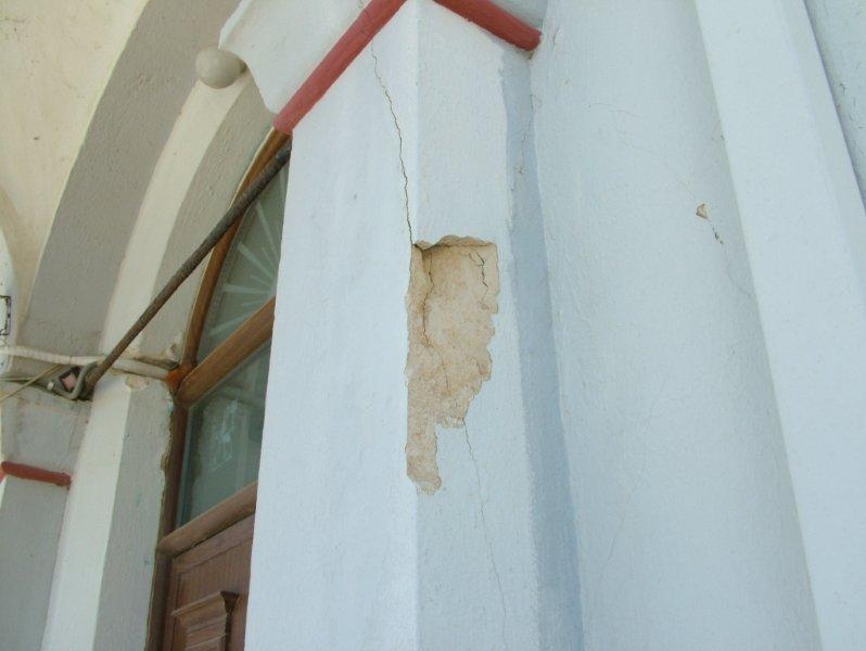 Καθαρισμός πέτρας , εξωτερική ανακαίνιση, επισκευή, ενίσχυση, καμπαναριού.