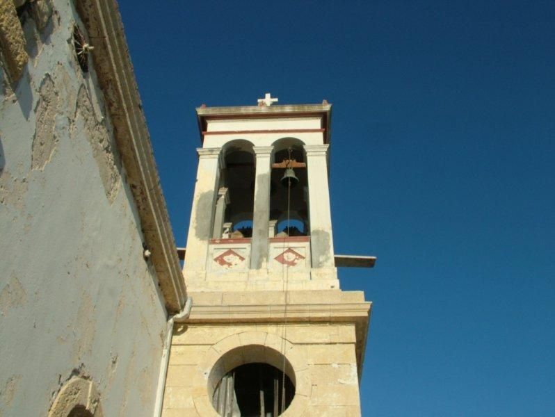 Καθαρισμός πέτρας , εξωτερική ανακαίνιση, επισκευή, ενίσχυση, καμπαναριού.