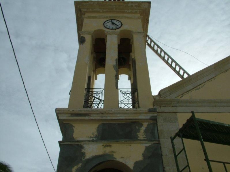 Καθαρισμός επισκευή πέτρας Καμπαναριού, εξωτερική ανακαίνιση.