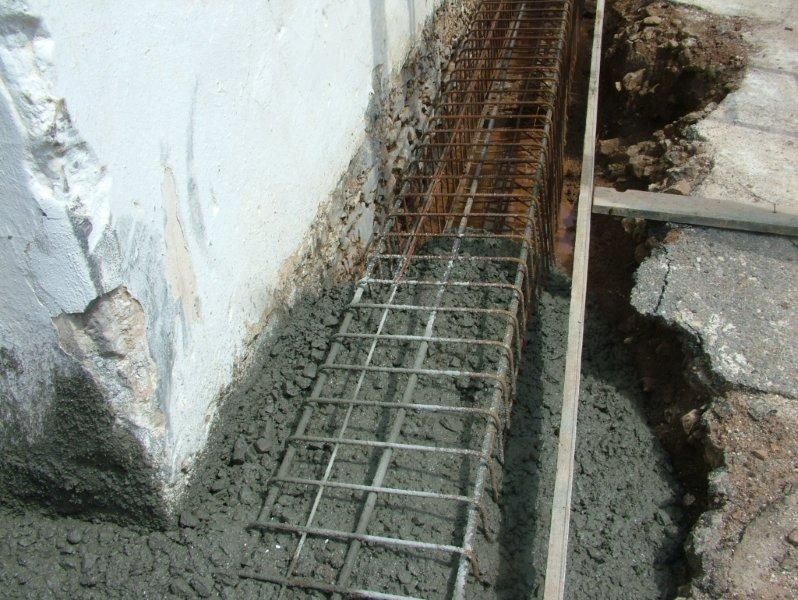 Καθαρισμός πέτρας , εξωτερική ανακαίνιση, μόνωση επισκευή κεραμιδιών.
