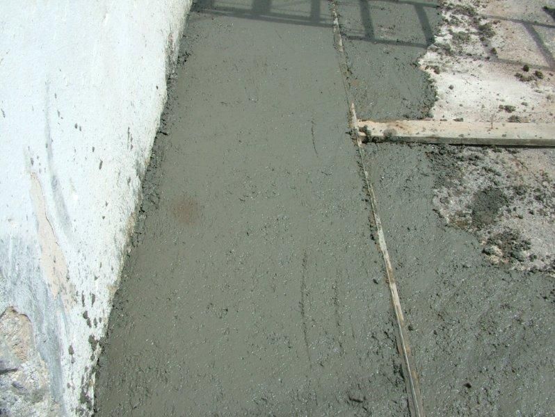 Καθαρισμός πέτρας , εξωτερική ανακαίνιση, μόνωση επισκευή κεραμιδιών.