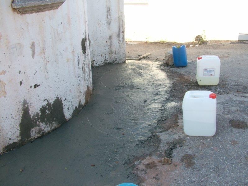 Καθαρισμός πέτρας , εξωτερική ανακαίνιση, μόνωση επισκευή κεραμιδιών.