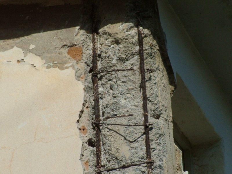 Ανακαίνιση πλήρη εσωτερικά και εξωτερικά.