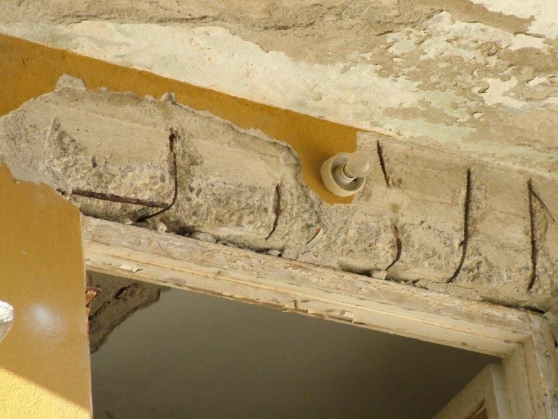 Ανακαίνιση, επισκευές οπλισμού, μονώσεις τοίχων, χρωματισμός, υγρομόνωση θερμομόνωση.