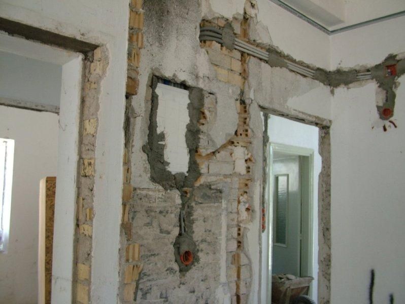 Ανακαίνιση πλήρη εσωτερικά και εξωτερικά.