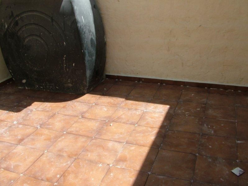 Ανακαίνιση επισκευές γενική ανακατασκευή κτιρίου εσωτερικά και εξωτερικά.